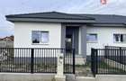 Vand duplex 3 camere ,69 mp, Mosnita Noua - 1
