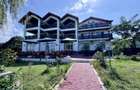 Hotel 20 camere Delta Dunarii 50 m deschidere teren 6000 mp acces auto - 6