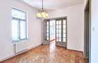 Parter in vila - Grigore  Alexandrescu - 2