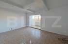 Apartament 3 camere, decomandat - zona Velenta - 2
