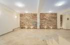 Vilă de inchiriat renovata recent, 1000 mp teren,  terasa de vara - 24