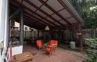 Casă Renovată cu Grădină | 227 mp | 3 Terase | 3 Dormitoare | Milcov - 48