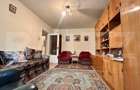 Apartament de vanzare,  decomandat cu 3 camere, zona Dacia - 3