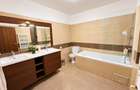 Vilă premium de închiriat – Tărtășești, Dâmbovița – 4 camere, 3 băi, garaj, tere