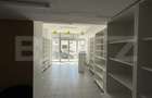 Spatiu comercial, 30 mp, zona Semicental