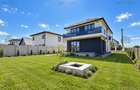 Casa de vanzare – P+1 - 4 camere - 2 bai - teren 422 mp - 7