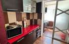 VEST- APARTAMENT 2 CAMERE DECOMANDAT  ,CENTRALA GAZ, ETAJ 2 - 1