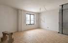 REA1029516 Apartament 3 camere de vanzare l Imobil Consolidat l Centrul Vechi - 2