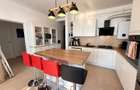 Dumbrăvița | 3 Camere | 76,6 mp | Grădină 46.5 mp | 2 Băi | Dressing | 2 Parcari