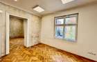 Cladire de birouri in zona centrala - Renovata complet, la cheie - 6