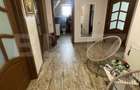 Casa de vanzare 5 camere, 195 mp, terasa inchisa, garaj curte amenajata, zona - 10