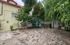 Bucurestii Noi, Lidl, D+P+E, 1992, sup. 680mp, 13 camere, teren 346mp - 2