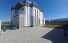 Vila moderna de 4 camere in Cristian - 2