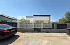 Casa individuala cu 4 camere - teren 454mp - mutare imediata - 1