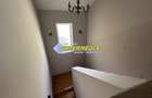 Proprietate 2 case curte pavata Teren 700 mp Hotel CETATE gard utilitati - 12