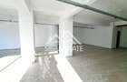 Spatiu comercial vitrine, vad stradal - 12