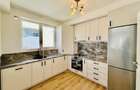Penthouse cu 4 camere si balcon - 2 bai, intabulat - 6