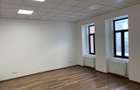 Birouri | Vis a vis de primarie | 190 mp | Motilor - Central I Parcare - 1