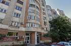 Pta Muncii / Cal Calarasi / 3 min Metrou / dec / bl 1995 / 2 bai / - 10