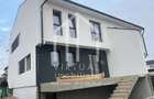 Duplex de vanzare pe Calea Cisnadiei cu pivnita- 2 terase si balcon - 1