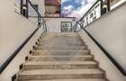 4 camere| semineu| piscina interioara | sauna | sala de sport| parcare - 28