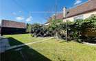 Casa la tara, teren mare, mobilata si utilata, zona foarte linistita - 9