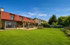 CASA INDIVIDUALA / IESIRE LAC / PRIVELISTE SUPERBA / LUX / ROND OMV - 29