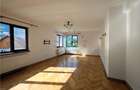 Închiriez 3 camere, Centrul Istoric, Brașov - 10