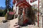 Vilă istorică de vânzare  Castel Aura Buzescu Bușteni  str. Victoriei nr. 11