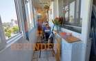 Apartament de vanzare cu 3 camere, 2 gr sanitare - zona 13 Septembrie - 9