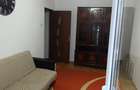 Persoana fizica închiriez apartament cu 3 camare  - 3