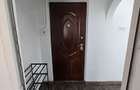 Micro 4 Targoviste, inchiriere apartament 3 camere, etaj 3/4 - 12