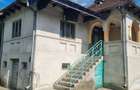 Casă cu etaj, 4 camere + hol, teren 1.500 mp — sat Bărcanele, com. Păușești - 1