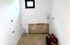 Casă cu 3 camere, 90 mp, pe un nivel,  454 mp teren, cartier Orizont - 9