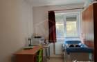 De vanzare apartament cu 2 camere Edgar Quinet - 1