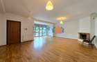 Elegant Multi-Level Home with 4 Bedrooms and Expansive Terraces in Green Lake - 2