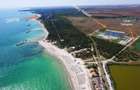 2 loturi intravilane, poziție excepțională – langa padure, lac, mare - 1