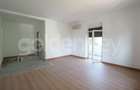 Vilă cu 6 dormitoare | cartier rezidential langa padure - 9
