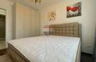 Apartament cu 3 camere de închiriat în zona Tractorul