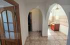 Apartament cu 2 camere, 47 mp, zona Lenin