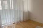 Nerva Traian - stradal , 3 camere, centrala proprie si parcare,direct proprietar