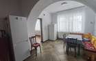 Casa 4 camere libera la vanzare GHIMBAV - zona Garii - 10