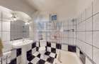 Vila cu 8 camere de vanzare  / teren 840 mp.  -  Prelungirea Ghencea - 20