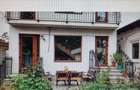 Inchiriez apartament 3 camere, 100mp, in vila, cu terasa si gradina - 1