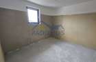 Vila Tătărani - 280 mp utili - 500 mp Teren - 8 Camere + 4 Băi - 18