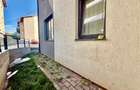 De vânzare | 2 camere decomandate | 51 mp | Balcon 8 mp | 92.000 € - 18