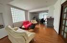 Casa 12 camere, 360 mp, zona semicentrala - 1
