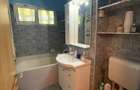 Apartament cu 3 camere, decomandat, 68 mp utili, etaj 1 - Girocului - 11