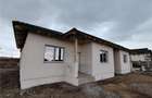 Duplex separat prin baie - toate utilitatile - proiect deosebit - 2