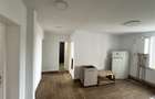 3 Camere Decomandat l Renovat l Balcon inchis